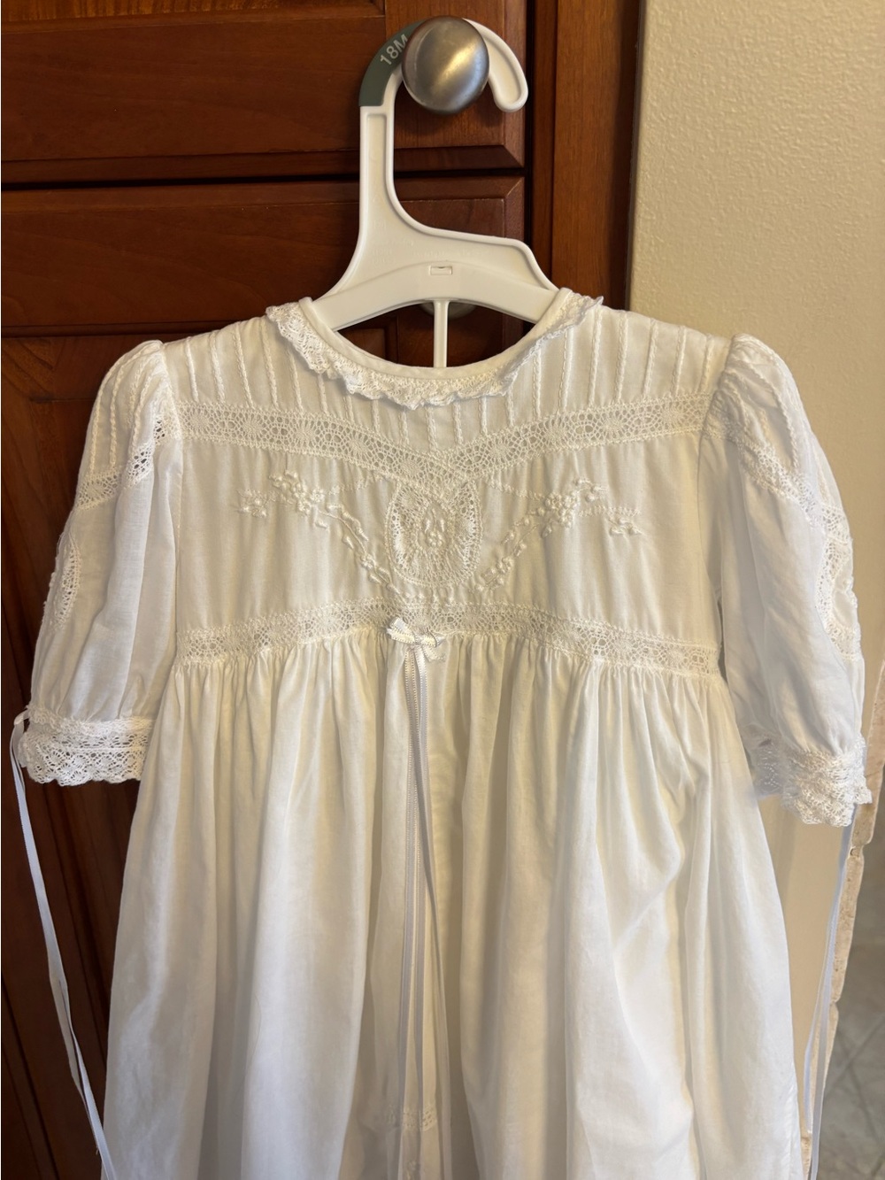 Christening gown - Picture 11 of 12
